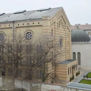hotellátogatás
